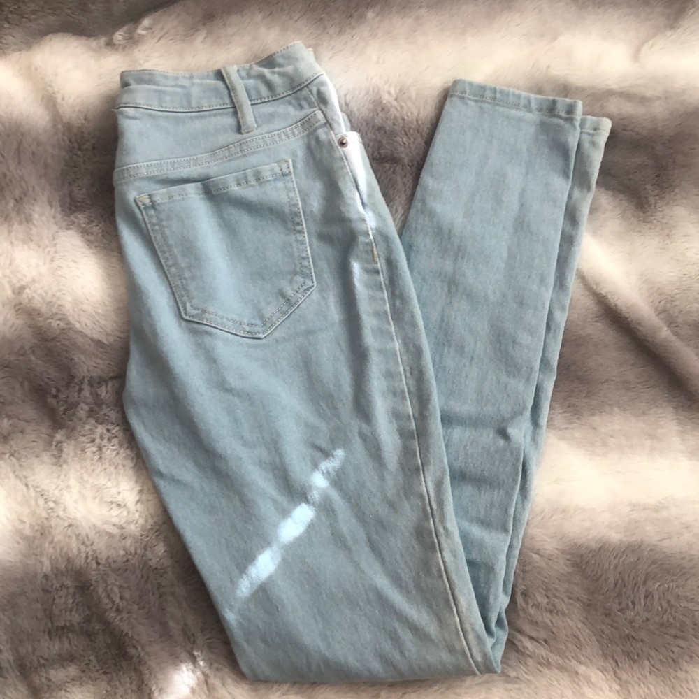 Light denim skinny jeans